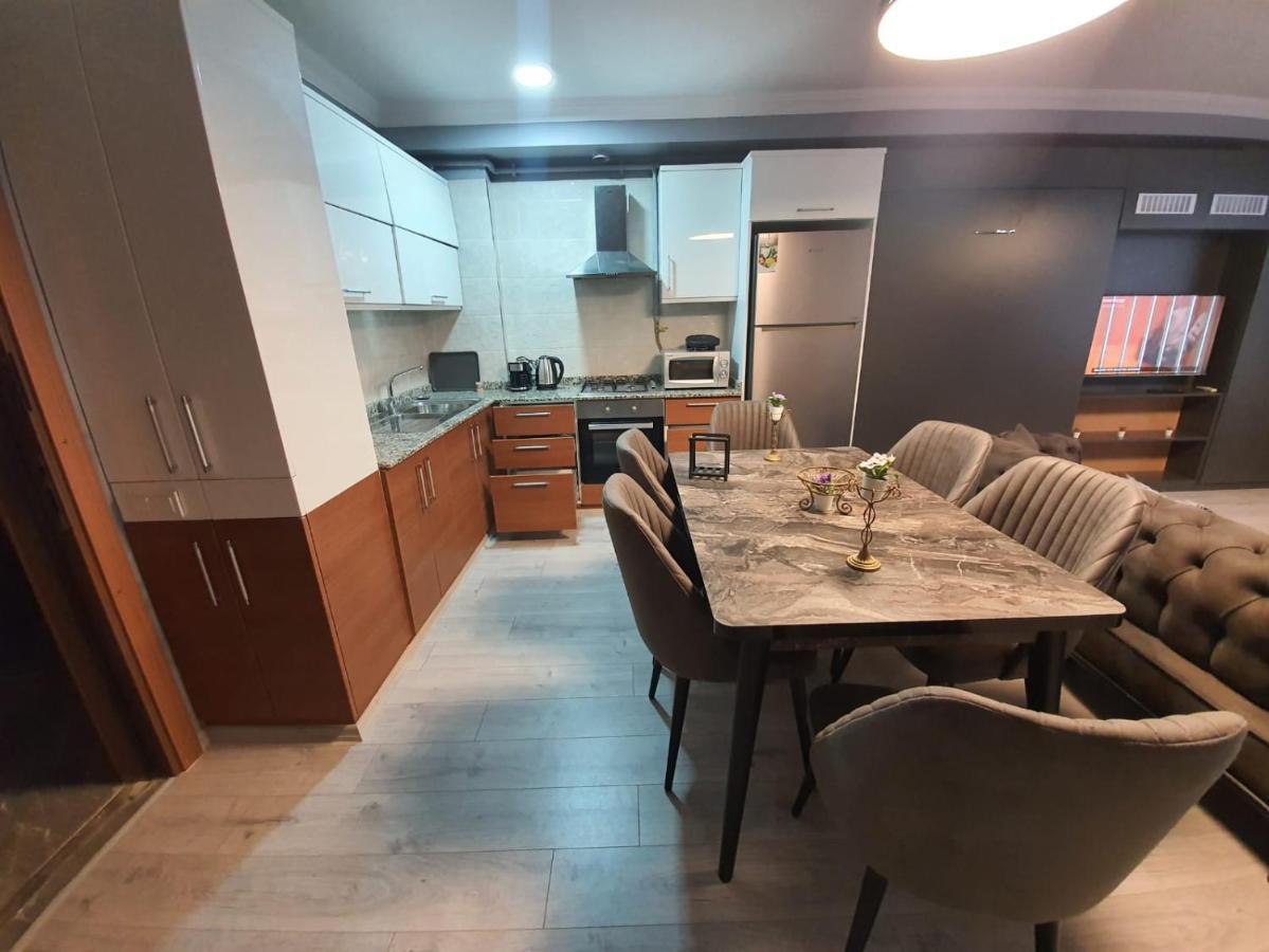 Center Apartment Istanbul Exteriör bild