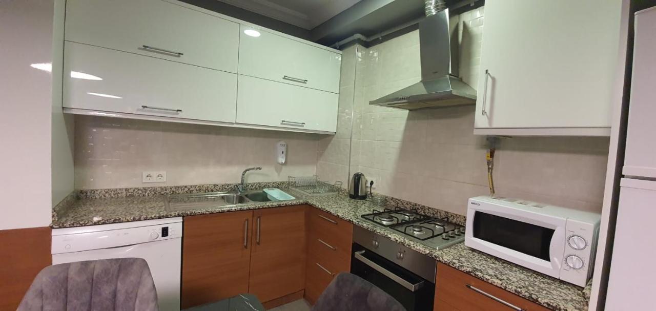 Center Apartment Istanbul Exteriör bild
